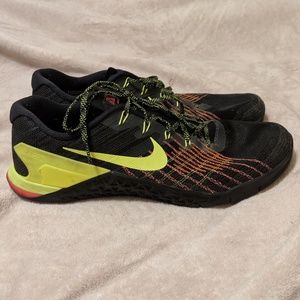 Like new Nike Metcons